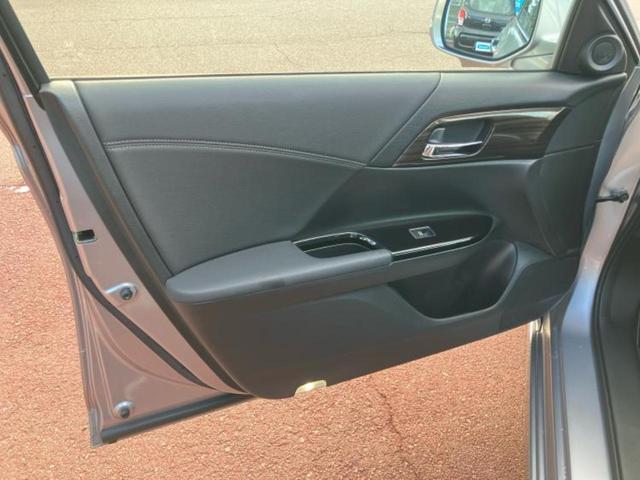 アコードハイブリッド EX 新品タイヤ/保証書/純正 SDナビ/ホンダセンシング/シートヒーター/車線逸脱防止支援システム/ヘッドランプ LED/ETC/EBD付ABS/横滑り防止装置/アイドリングストップ/バックモニター(21枚目)