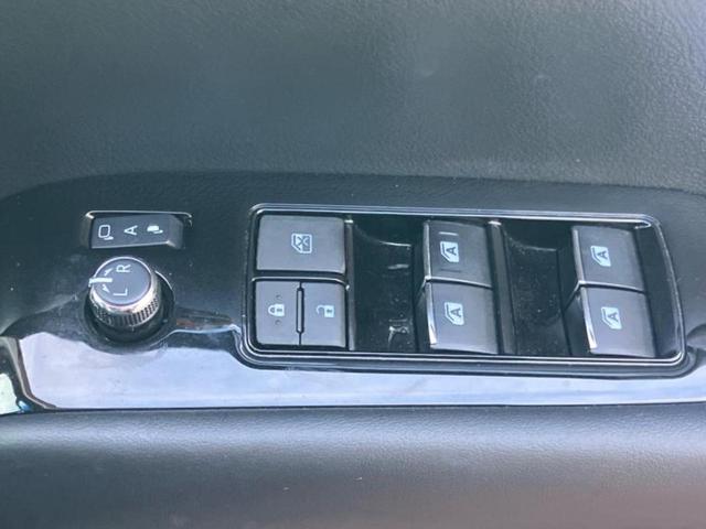 アルファードハイブリッド 4WDハイブリッドSR Cパッケージ 保証書/ディスプレイオーディオ+ナビ9インチ/フリップダウンモニター/デジタルインナーミラー/トヨタセーフティセンス/両側電動スライドドア/シートヒーター/車線逸脱防止支援システム バックカメラ(32枚目)