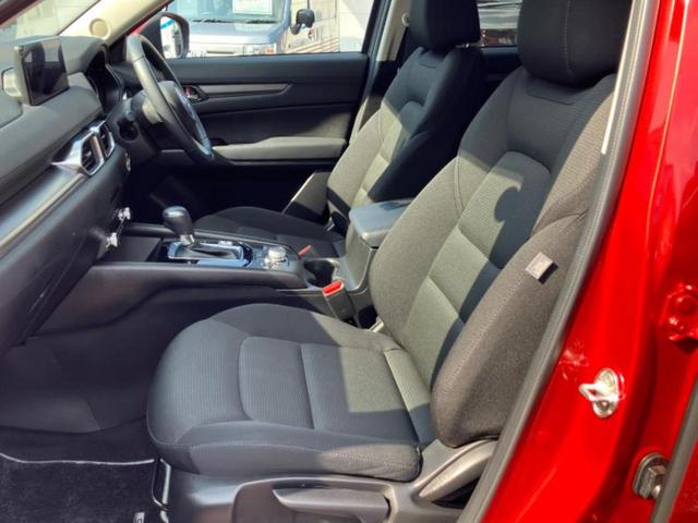 ＣＸ－５ ２０Ｓスマートエディション　保証書／純正　１０インチ　ナビ／アイアクティブセンス（マツダ）／３６０°ビューモニター／車線逸脱防止支援システム／ドライブレコーダー　前後／ヘッドランプ　ＬＥＤ／Ｂｌｕｅｔｏｏｔｈ接続／ＥＴＣ（6枚目）