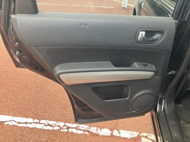 「この車の写真をもっと見たい」「状態が気になる」「この装備はついている？」どんな小さな疑問でもお気軽にお問い合わせください！