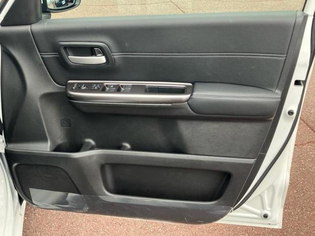 フリードハイブリッド ハイブリッドGホンダセンシング 純正 9インチ ナビ/フリップダウンモニター 純正 9インチ/衝突安全装置/両側電動スライドドア/シートヒーター 前席/車線逸脱防止支援システム/ヘッドランプ LED/ETC/EBD付ABS(22枚目)