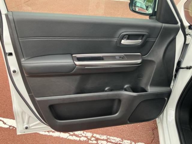 フリードハイブリッド ハイブリッドGホンダセンシング 純正 9インチ ナビ/フリップダウンモニター 純正 9インチ/衝突安全装置/両側電動スライドドア/シートヒーター 前席/車線逸脱防止支援システム/ヘッドランプ LED/ETC/EBD付ABS(25枚目)