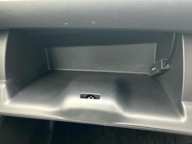 フリードハイブリッド ハイブリッドGホンダセンシング 純正 9インチ ナビ/フリップダウンモニター 純正 9インチ/衝突安全装置/両側電動スライドドア/シートヒーター 前席/車線逸脱防止支援システム/ヘッドランプ LED/ETC/EBD付ABS(31枚目)