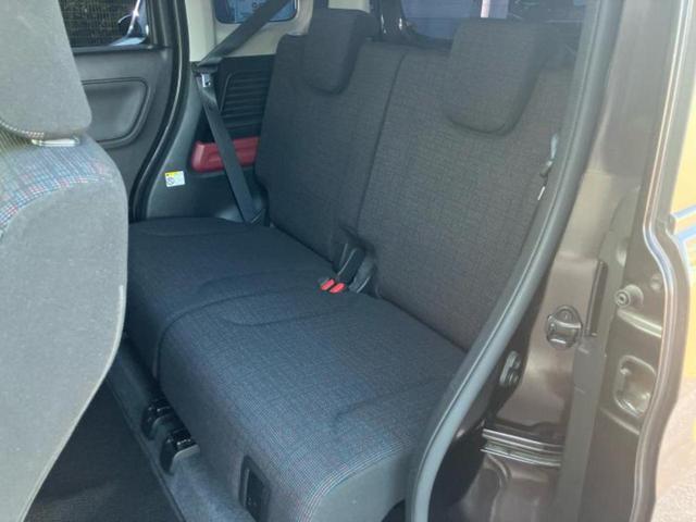 ＷＥＣＡＲＳでは各商談席に大型モニターをご用意しております！見やすい大画面でゆったりと全国の在庫をご覧いただけます！是非ご来店お待ちしております！