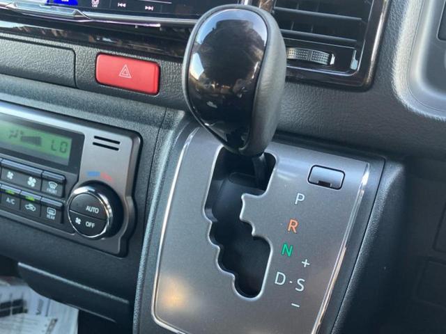 ハイエースバン ロングスーパーGLダークプライム2 保証書/ディスプレイオーディオ11インチ/デジタルインナーミラー/衝突安全装置/パノラミックビューモニター/車線逸脱防止支援システム/シート ハーフレザー/登録済未使用車 衝突被害軽減システム 禁煙車(17枚目)