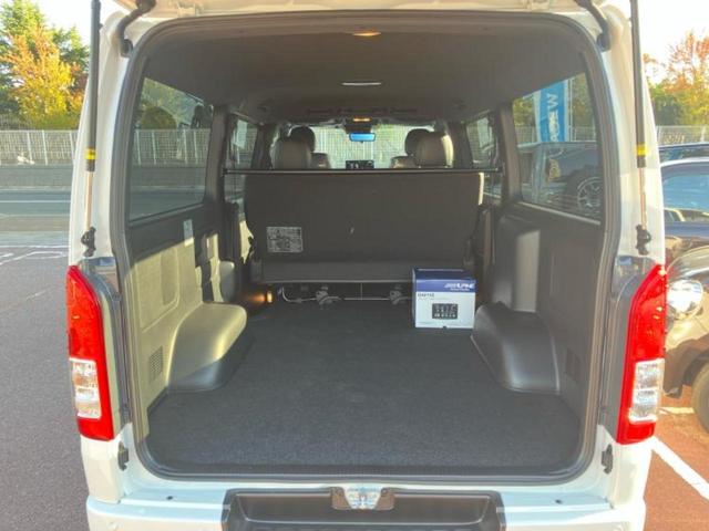 ハイエースバン ロングスーパーGLダークプライム2 保証書/ディスプレイオーディオ11インチ/デジタルインナーミラー/衝突安全装置/パノラミックビューモニター/車線逸脱防止支援システム/シート ハーフレザー/登録済未使用車 衝突被害軽減システム 禁煙車(19枚目)