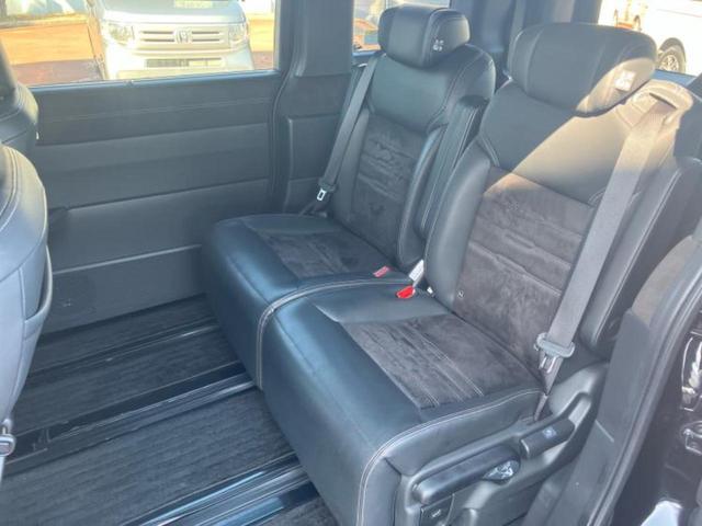 ステップワゴン ｅＨＥＶスパーダプレミアムライン　新品タイヤ／保証書／純正　ＳＤナビ／ホンダセンシング／両側電動スライドドア／シートヒーター／マルチビューカメラシステム／車線逸脱防止支援システム／シート　ハーフレザー／電動バックドア　ワンオーナー（8枚目）