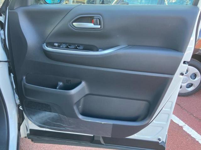 ヴォクシー ハイブリッドS-Z 新品タイヤ/モデリスタエアロ/保証書/ディスプレイオーディオ+ナビ10.5インチ/フリップダウンモニター 純正 14インチ/デジタルインナーミラー/トヨタセーフティセンス 衝突被害軽減システム(22枚目)