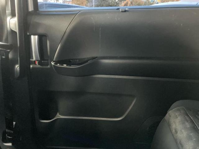 ヴォクシー ハイブリッドS-Z 新品タイヤ/モデリスタエアロ/保証書/ディスプレイオーディオ+ナビ10.5インチ/フリップダウンモニター 純正 14インチ/デジタルインナーミラー/トヨタセーフティセンス 衝突被害軽減システム(23枚目)