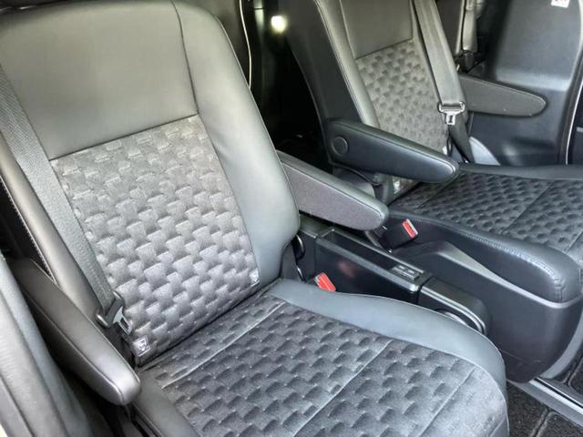 ヴォクシー ハイブリッドS-Z 新品タイヤ/モデリスタエアロ/保証書/ディスプレイオーディオ+ナビ10.5インチ/フリップダウンモニター 純正 14インチ/デジタルインナーミラー/トヨタセーフティセンス 衝突被害軽減システム(38枚目)