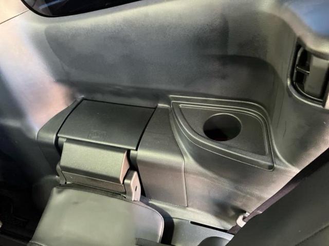 ヴォクシー ハイブリッドS-Z 新品タイヤ/モデリスタエアロ/保証書/ディスプレイオーディオ+ナビ10.5インチ/フリップダウンモニター 純正 14インチ/デジタルインナーミラー/トヨタセーフティセンス 衝突被害軽減システム(40枚目)