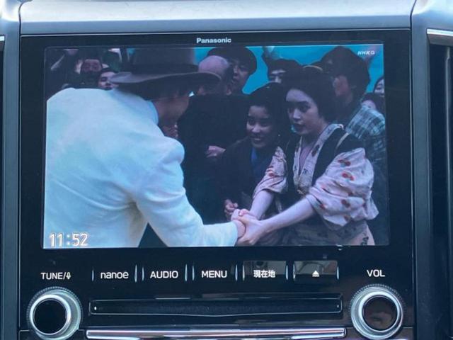 フォレスター ４ＷＤアドバンス　新品タイヤ／保証書／純正　８インチ　ＳＤナビ／デジタルインナーミラー／衝突安全装置／シートヒーター／車線逸脱防止支援システム／シート　ハーフレザー／電動バックドア／ドライブレコーダー　前後　電動シート（13枚目）