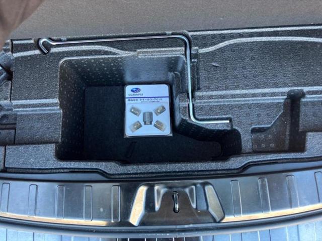 フォレスター ４ＷＤアドバンス　新品タイヤ／保証書／純正　８インチ　ＳＤナビ／デジタルインナーミラー／衝突安全装置／シートヒーター／車線逸脱防止支援システム／シート　ハーフレザー／電動バックドア／ドライブレコーダー　前後　電動シート（24枚目）