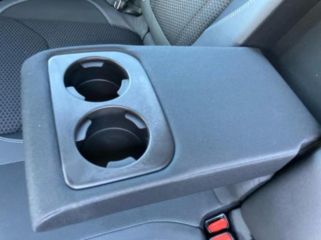 フォレスター ４ＷＤアドバンス　新品タイヤ／保証書／純正　８インチ　ＳＤナビ／デジタルインナーミラー／衝突安全装置／シートヒーター／車線逸脱防止支援システム／シート　ハーフレザー／電動バックドア／ドライブレコーダー　前後　電動シート（35枚目）