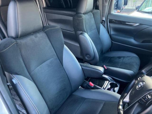 アルファード Ｓタイプゴールド　新品タイヤ／保証書／ディスプレイオーディオ＋ナビ９インチ／トヨタセーフティセンス／両側電動スライドドア／車線逸脱防止支援システム／シート　ハーフレザー／電動バックドア／ヘッドランプ　ＬＥＤ　ＤＶＤ再生（4枚目）