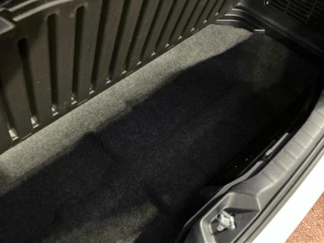 ヴォクシー ＺＳキラメキ２　保証書／純正　１０インチ　ＳＤナビ／衝突安全装置／両側電動スライドドア／車線逸脱防止支援システム／ドライブレコーダー　前後／ヘッドランプ　ＬＥＤ／Ｂｌｕｅｔｏｏｔｈ接続／ＥＴＣ／ＥＢＤ付ＡＢＳ　記録簿（27枚目）