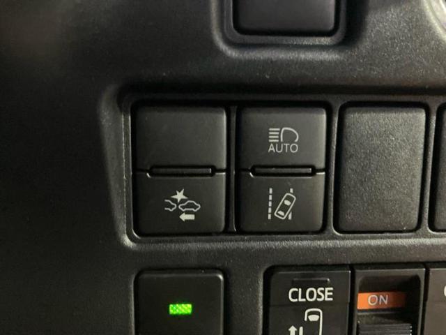 ヴォクシー ＺＳキラメキ２　保証書／純正　１０インチ　ＳＤナビ／衝突安全装置／両側電動スライドドア／車線逸脱防止支援システム／ドライブレコーダー　前後／ヘッドランプ　ＬＥＤ／Ｂｌｕｅｔｏｏｔｈ接続／ＥＴＣ／ＥＢＤ付ＡＢＳ　記録簿（43枚目）