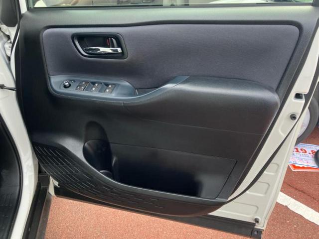 ヴォクシー ZSキラメキ2 保証書/純正 9インチ SDナビ/トヨタセーフティセンス/両側電動スライドドア/車線逸脱防止支援システム/ドライブレコーダー 社外/ヘッドランプ LED/Bluetooth接続/ETC バックカメラ(22枚目)