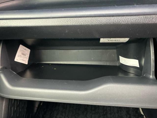 ヴォクシー ZSキラメキ2 保証書/純正 9インチ SDナビ/トヨタセーフティセンス/両側電動スライドドア/車線逸脱防止支援システム/ドライブレコーダー 社外/ヘッドランプ LED/Bluetooth接続/ETC バックカメラ(38枚目)