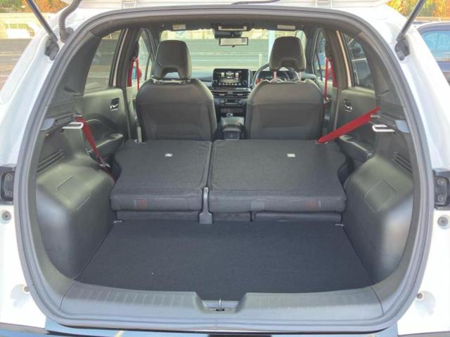 オーラ ニスモ　新品タイヤ／保証書／純正　９インチ　ＳＤナビ／インテリジェントルームミラー／衝突安全装置／シートヒーター　前席／全方位モニター／車線逸脱防止支援システム／プロパイロット／ヘッドランプ　ＬＥＤ　ＥＴＣ（19枚目）