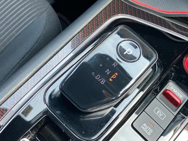 オーラ ニスモ　新品タイヤ／保証書／純正　９インチ　ＳＤナビ／インテリジェントルームミラー／衝突安全装置／シートヒーター　前席／全方位モニター／車線逸脱防止支援システム／プロパイロット／ヘッドランプ　ＬＥＤ　ＥＴＣ（25枚目）