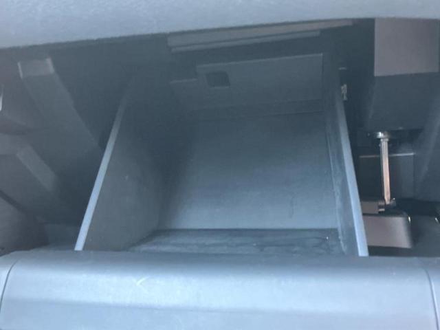 オーラ ニスモ　新品タイヤ／保証書／純正　９インチ　ＳＤナビ／インテリジェントルームミラー／衝突安全装置／シートヒーター　前席／全方位モニター／車線逸脱防止支援システム／プロパイロット／ヘッドランプ　ＬＥＤ　ＥＴＣ（39枚目）