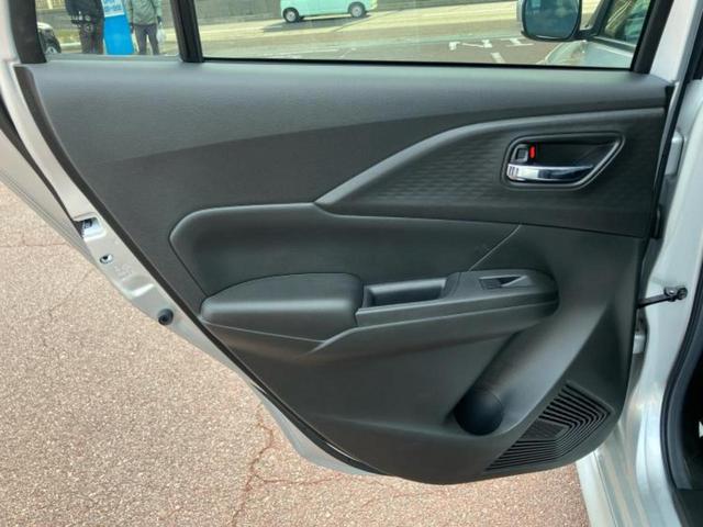 スイフト ハイブリッドMZ 保証書/ディスプレイオーディオ/セーフティサポート(スズキ)/シートヒーター 前席/車線逸脱防止支援システム/ヘッドランプ LED/Bluetooth接続/横滑り防止装置/アイドリングストップ 禁煙車(22枚目)