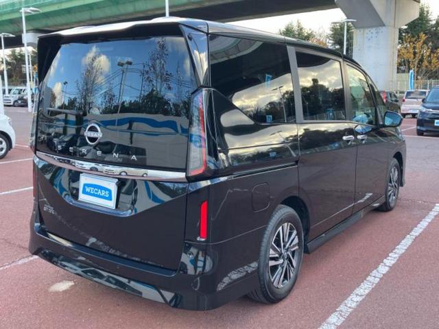 セレナ ハイウェイスターＶ　社外　ナビ／エマージェンシーブレーキ／両側電動スライドドア／車線逸脱防止支援システム／ヘッドランプ　ＬＥＤ／Ｂｌｕｅｔｏｏｔｈ接続／ＥＴＣ／ＥＢＤ付ＡＢＳ／横滑り防止装置／アイドリングストップ（3枚目）