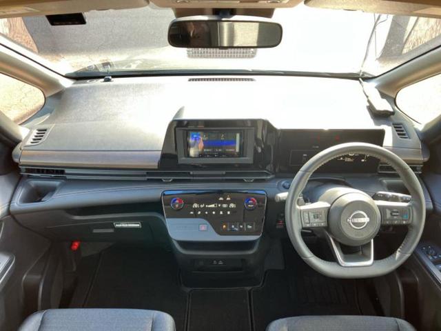 セレナ ハイウェイスターＶ　社外　ナビ／エマージェンシーブレーキ／両側電動スライドドア／車線逸脱防止支援システム／ヘッドランプ　ＬＥＤ／Ｂｌｕｅｔｏｏｔｈ接続／ＥＴＣ／ＥＢＤ付ＡＢＳ／横滑り防止装置／アイドリングストップ（45枚目）