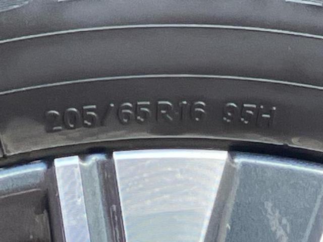 セレナ ハイウェイスターＶ　社外　ナビ／エマージェンシーブレーキ／両側電動スライドドア／車線逸脱防止支援システム／ヘッドランプ　ＬＥＤ／Ｂｌｕｅｔｏｏｔｈ接続／ＥＴＣ／ＥＢＤ付ＡＢＳ／横滑り防止装置／アイドリングストップ（54枚目）