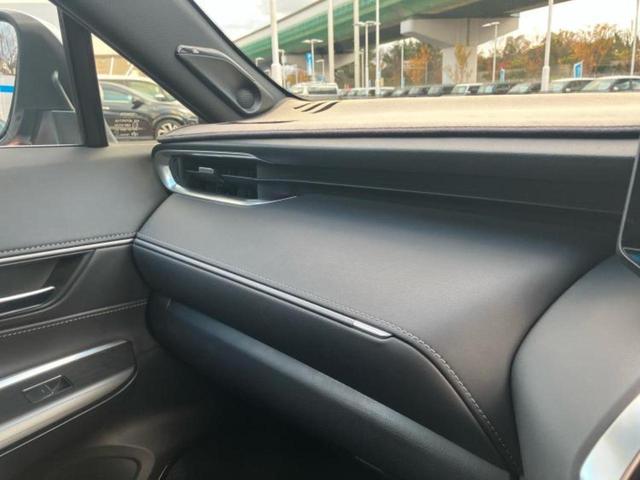 ハリアーハイブリッド Zレザーパッケージ 新品タイヤ/JBL/保証書/純正 12.3インチ メモリーナビ/デジタルインナーミラー/トヨタセーフティセンス/エアーシート 前席/パノラミックビューモニター/車線逸脱防止支援システム 全周囲カメラ(42枚目)