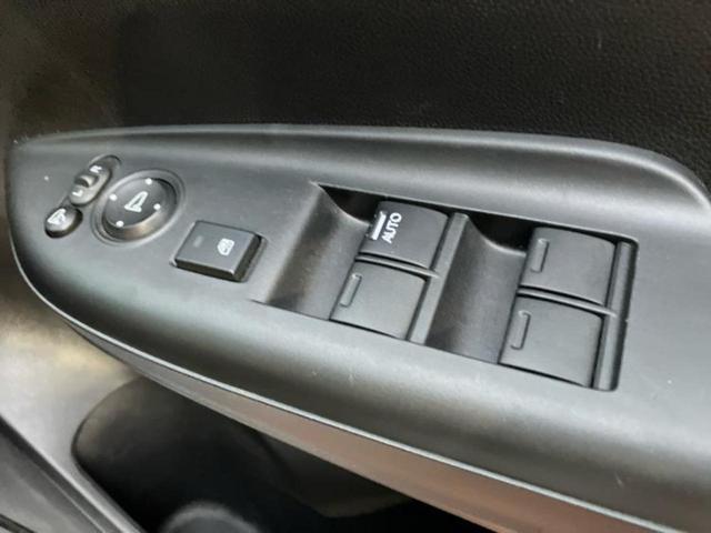 シャトル ハイブリッド・ホンダセンシング 新品タイヤ/保証書/社外 ナビ/ホンダセンシング/車線逸脱防止支援システム/ドライブレコーダー 社外/Bluetooth接続/ETC/EBD付ABS/横滑り防止装置/アイドリングストップ バックカメラ(30枚目)