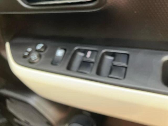 クロスビー ハイブリッドMV 保証書/純正 ナビ/セーフティサポート(スズキ)/シートヒーター 前席/車線逸脱防止支援システム/ドライブレコーダー 前後/Bluetooth接続/ETC/横滑り防止装置/アイドリングストップ(29枚目)