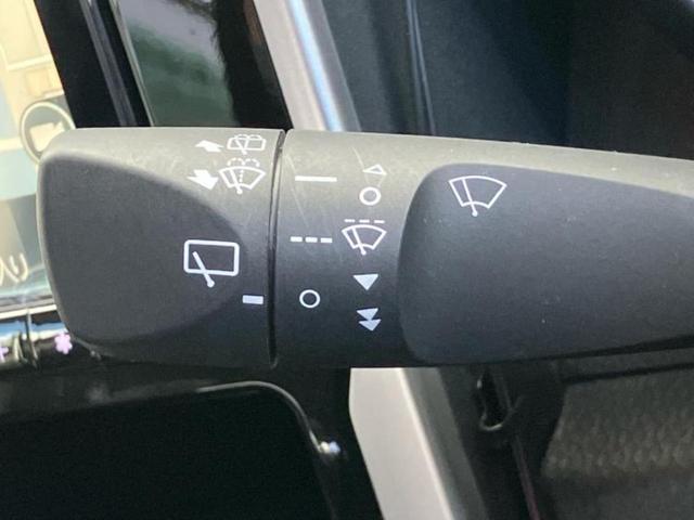 トール カスタムＧターボ　純正　８インチ　メモリーナビ／フリップダウンモニター　純正　１０．１インチ／スマートアシスト（トヨタ・ダイハツ）／両側電動スライドドア／パノラマモニター／車線逸脱防止支援システム　衝突被害軽減システム（18枚目）