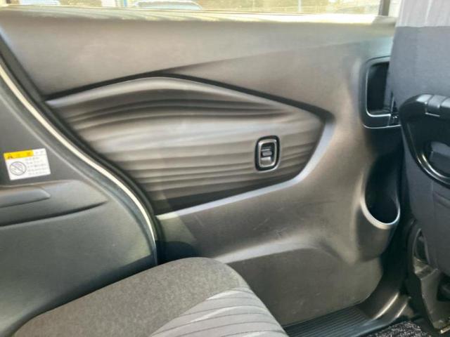 ソリオ ハイブリッドＭＺ　新品タイヤ／社外　９インチ　ナビ／衝突安全装置／両側電動スライドドア／シートヒーター　前席／車線逸脱防止支援システム／ヘッドランプ　ＬＥＤ／Ｂｌｕｅｔｏｏｔｈ接続／ＥＴＣ／ＥＢＤ付ＡＢＳ　盗難防止装置（21枚目）