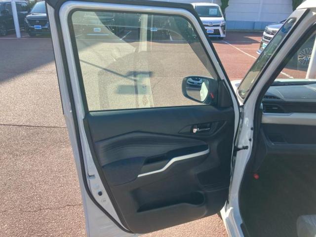 ソリオ ハイブリッドＭＺ　新品タイヤ／社外　９インチ　ナビ／衝突安全装置／両側電動スライドドア／シートヒーター　前席／車線逸脱防止支援システム／ヘッドランプ　ＬＥＤ／Ｂｌｕｅｔｏｏｔｈ接続／ＥＴＣ／ＥＢＤ付ＡＢＳ　盗難防止装置（22枚目）