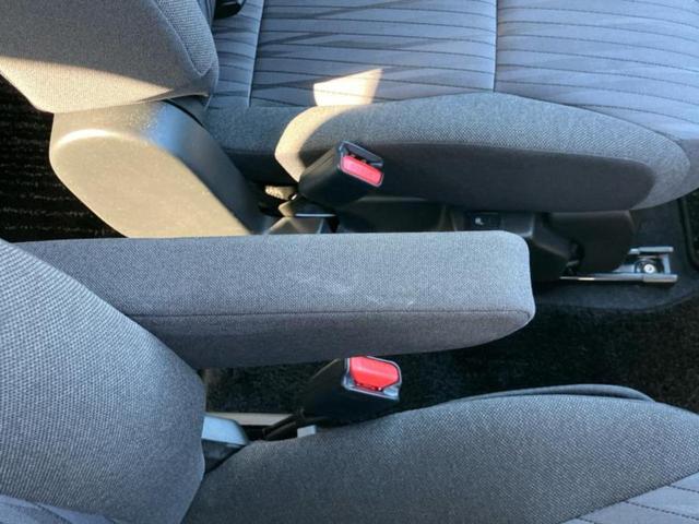 ソリオ ハイブリッドＭＺ　新品タイヤ／社外　９インチ　ナビ／衝突安全装置／両側電動スライドドア／シートヒーター　前席／車線逸脱防止支援システム／ヘッドランプ　ＬＥＤ／Ｂｌｕｅｔｏｏｔｈ接続／ＥＴＣ／ＥＢＤ付ＡＢＳ　盗難防止装置（30枚目）