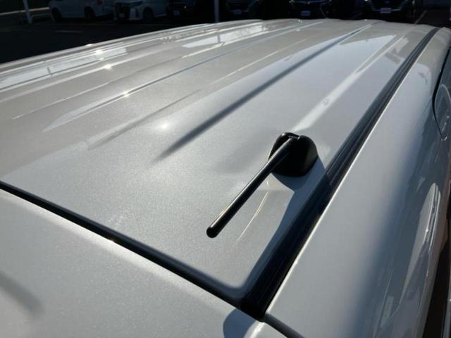 ソリオ ハイブリッドＭＺ　新品タイヤ／社外　９インチ　ナビ／衝突安全装置／両側電動スライドドア／シートヒーター　前席／車線逸脱防止支援システム／ヘッドランプ　ＬＥＤ／Ｂｌｕｅｔｏｏｔｈ接続／ＥＴＣ／ＥＢＤ付ＡＢＳ　盗難防止装置（48枚目）