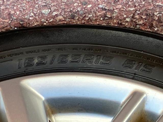 ソリオ ハイブリッドＭＺ　新品タイヤ／社外　９インチ　ナビ／衝突安全装置／両側電動スライドドア／シートヒーター　前席／車線逸脱防止支援システム／ヘッドランプ　ＬＥＤ／Ｂｌｕｅｔｏｏｔｈ接続／ＥＴＣ／ＥＢＤ付ＡＢＳ　盗難防止装置（51枚目）