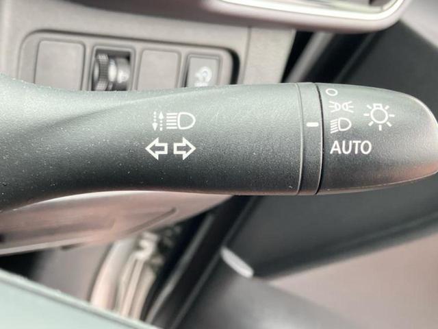 セレナ ４ＷＤ　Ｂ　新品タイヤ／社外　ナビ／衝突安全装置／車線逸脱防止支援システム／ＥＢＤ付ＡＢＳ／横滑り防止装置／アイドリングストップ／エアバッグ　運転席／エアバッグ　助手席／パワーウインドウ／エンジンスタートボタン（16枚目）