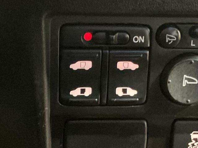 フリードハイブリッド ハイブリッドジャストセレクション　純正　ＳＤナビ／両側電動スライドドア／ヘッドランプ　ＨＩＤ／Ｂｌｕｅｔｏｏｔｈ接続／ＥＴＣ／ＥＢＤ付ＡＢＳ／横滑り防止装置／アイドリングストップ／クルーズコントロール／バックモニター／ワンセグＴＶ（45枚目）