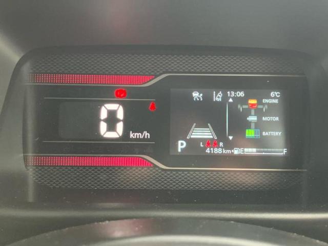 スペーシアカスタム ハイブリッドＸＳターボ　保証書／純正　９インチ　ＳＤナビ／セーフティサポート（スズキ）／両側電動スライドドア／シートヒーター　前席／全方位モニター用カメラ／車線逸脱防止支援システム／シート　合皮／ドライブレコーダー　前後（15枚目）