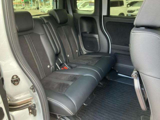 Ｎ－ＢＯＸカスタム Ｌ・ターボ　新品タイヤ／保証書／純正　９インチ　ＳＤナビ／ホンダセンシング／両側電動スライドドア／シートヒーター／車線逸脱防止支援システム／シート　合皮／ヘッドランプ　ＬＥＤ／ＥＴＣ／ＥＢＤ付ＡＢＳ　バックカメラ（5枚目）