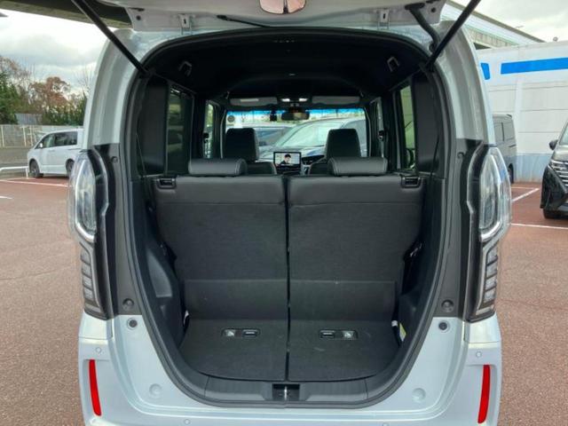 Ｎ－ＢＯＸカスタム Ｌ・ターボ　新品タイヤ／保証書／純正　９インチ　ＳＤナビ／ホンダセンシング／両側電動スライドドア／シートヒーター／車線逸脱防止支援システム／シート　合皮／ヘッドランプ　ＬＥＤ／ＥＴＣ／ＥＢＤ付ＡＢＳ　バックカメラ（8枚目）