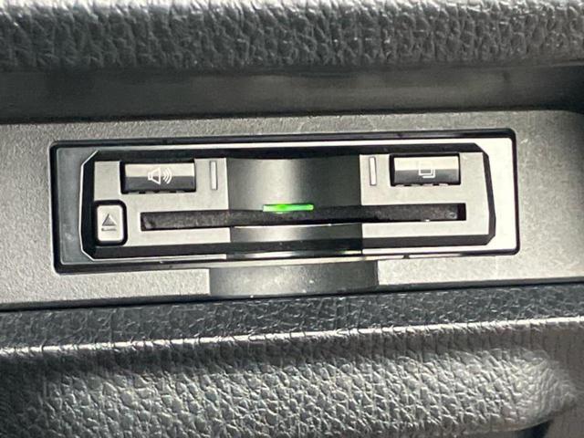 ヴォクシー ＺＳ　Ｇｓ　保証書／社外　１１インチ　ＳＤナビ／フリップダウンモニター　社外　１２．８インチ／トヨタセーフティセンス／両側電動スライドドア／車線逸脱防止支援システム／シート　ハーフレザー　衝突被害軽減システム（27枚目）