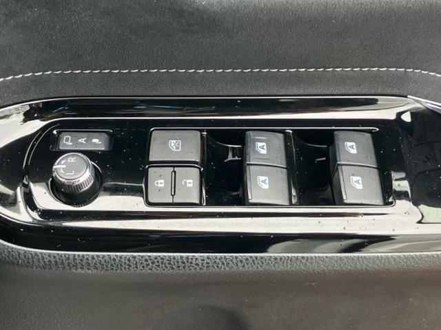 ヴォクシー ＺＳ　Ｇｓ　保証書／社外　１１インチ　ＳＤナビ／フリップダウンモニター　社外　１２．８インチ／トヨタセーフティセンス／両側電動スライドドア／車線逸脱防止支援システム／シート　ハーフレザー　衝突被害軽減システム（31枚目）