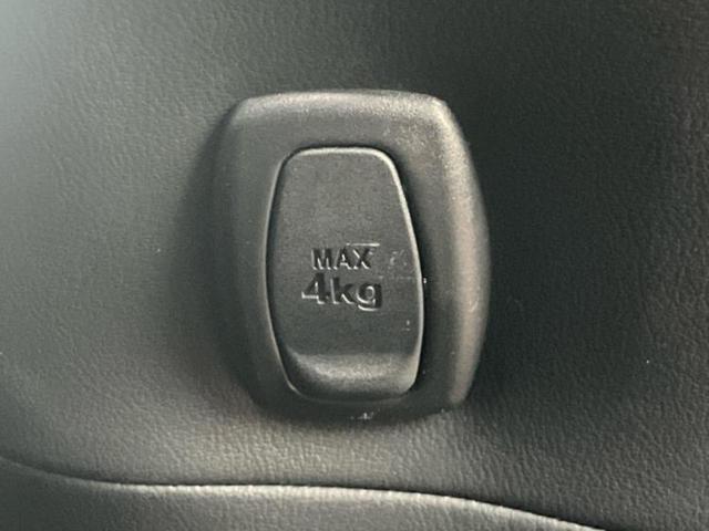 ヴォクシー ＺＳ　Ｇｓ　保証書／社外　１１インチ　ＳＤナビ／フリップダウンモニター　社外　１２．８インチ／トヨタセーフティセンス／両側電動スライドドア／車線逸脱防止支援システム／シート　ハーフレザー　衝突被害軽減システム（38枚目）