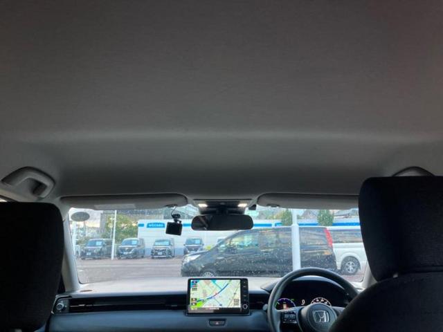 ヴェゼル ｅＨＥＶ　Ｘ　純正　９インチ　ＳＤナビ／ホンダセンシング／車線逸脱防止支援システム／ドライブレコーダー　社外／ヘッドランプ　ＬＥＤ／Ｂｌｕｅｔｏｏｔｈ接続／ＥＴＣ／ＥＢＤ付ＡＢＳ／横滑り防止装置　バックカメラ（41枚目）