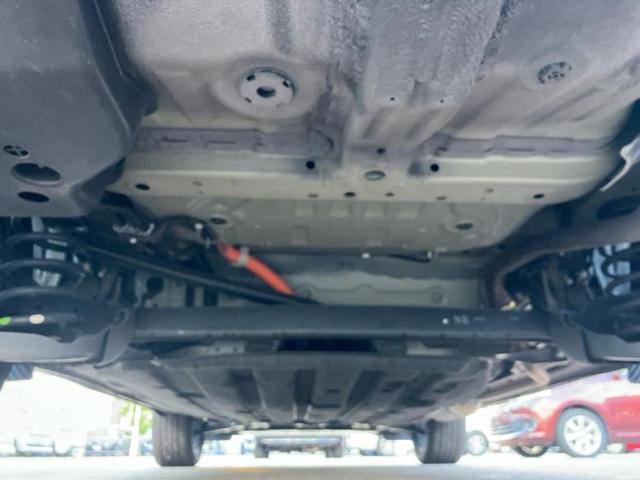 ヴェゼル ｅＨＥＶ　Ｘ　純正　９インチ　ＳＤナビ／ホンダセンシング／車線逸脱防止支援システム／ドライブレコーダー　社外／ヘッドランプ　ＬＥＤ／Ｂｌｕｅｔｏｏｔｈ接続／ＥＴＣ／ＥＢＤ付ＡＢＳ／横滑り防止装置　バックカメラ（44枚目）