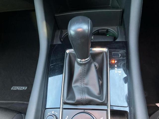 �ԑI�тɂ͂��Y�݂������̂ł��I��̓I�ȍw���܂ł͌������Ă��Ȃ����ǎԂ͋C�ɂȂ�Ƃ������q�l���劽�}�ł��I���񒆌Îԍw���̑����̂���`���������Ă��������I